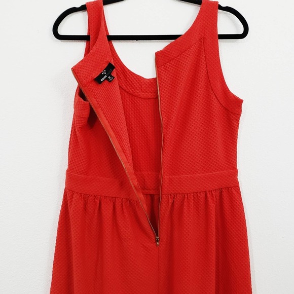 Ronni Nicole Textured Print Dress size 12 - Picture 5 of 8